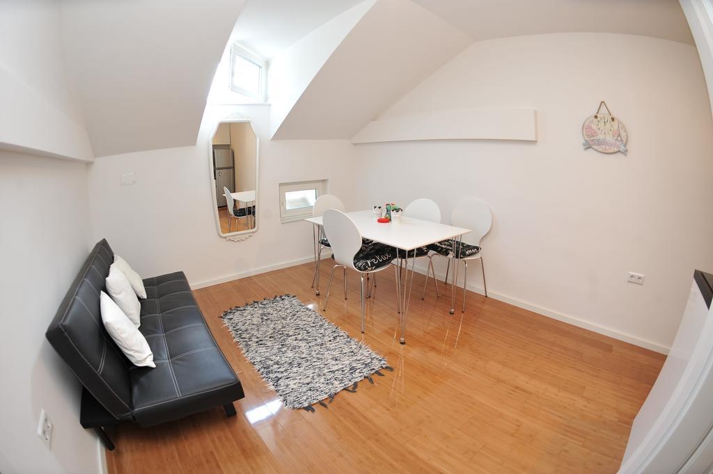 Main Street Apartment SJJ Esterno foto